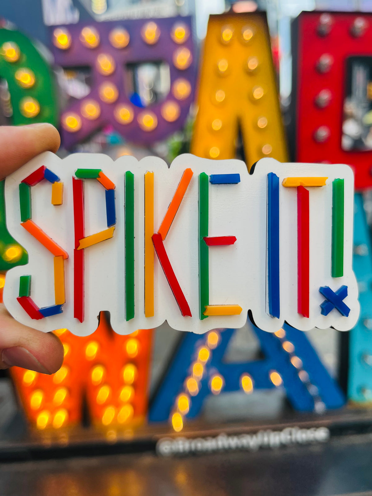 Spike It! Magnet
